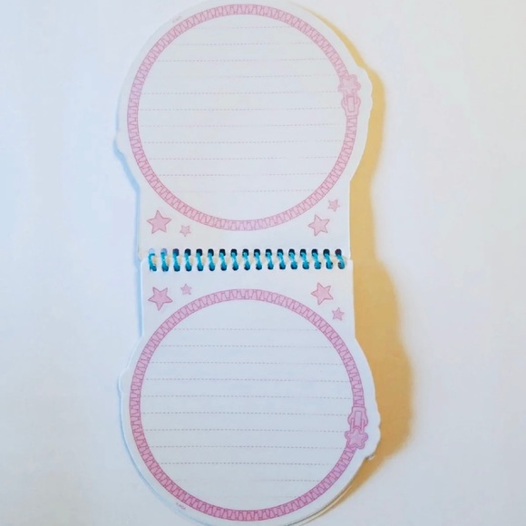 Lol Surprise Dolls notebook with pink pen - Picture 3 of 4